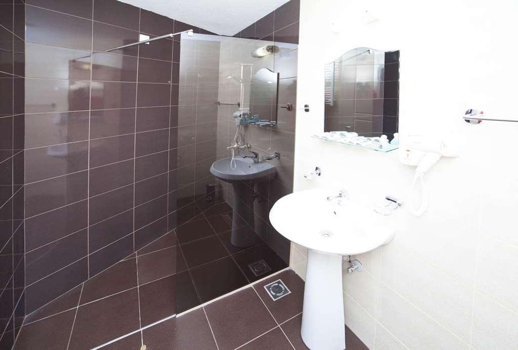 Hotel Lebed Ohrid Rum bild